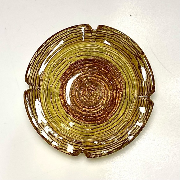 Anchor Hocking Soreno Ashtray in Amber - Picture 2 of 3